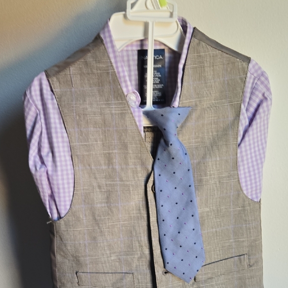 Nautica Light Gray Suit Vest with Blue Tie - Picture 1 of 1
